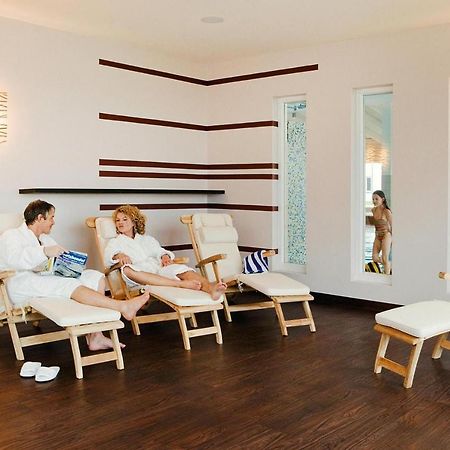 Resort Dorfhotel Boltenhagen Boltenhagen Dış mekan fotoğraf