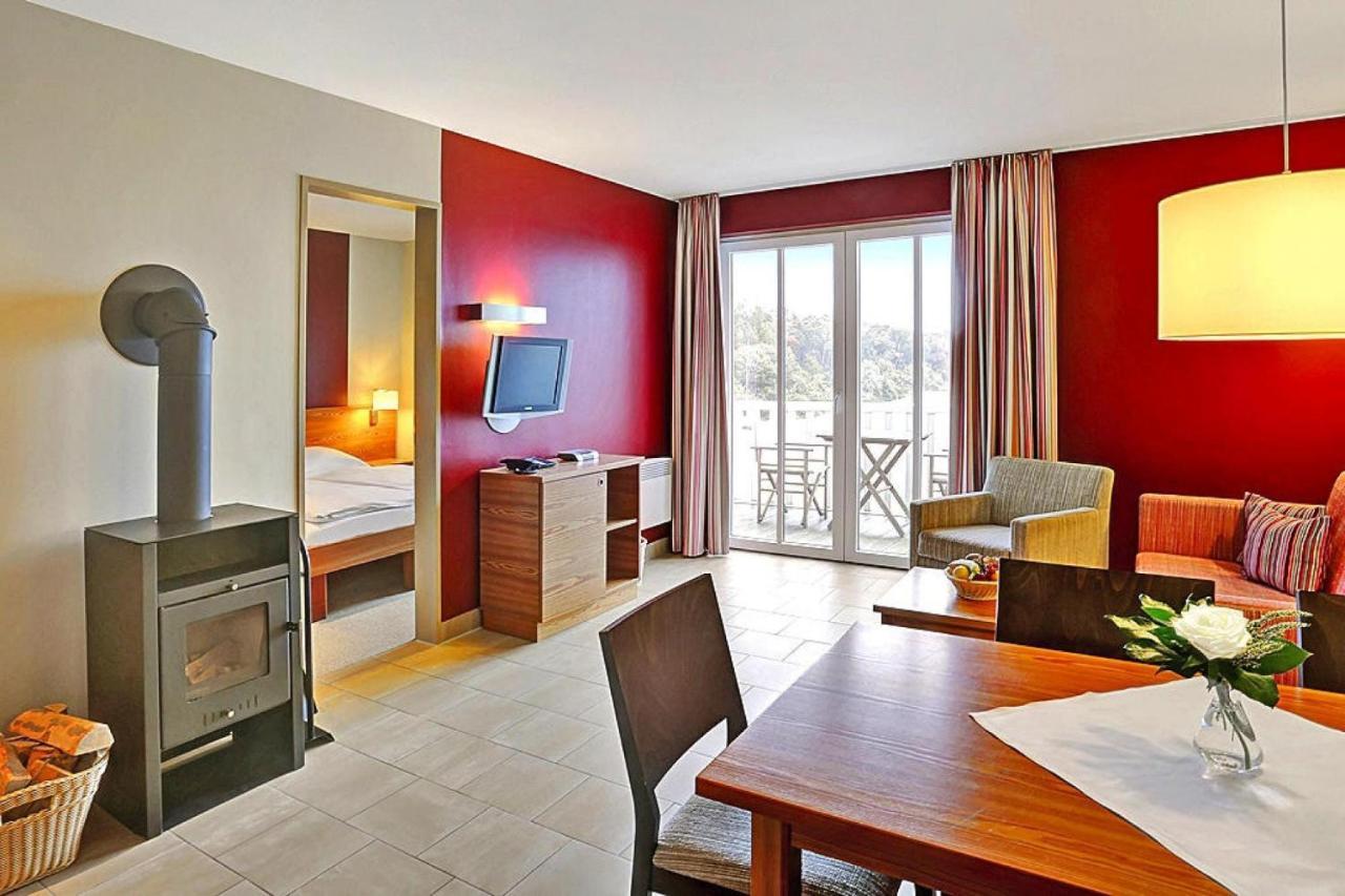 Resort Dorfhotel Boltenhagen Boltenhagen Dış mekan fotoğraf